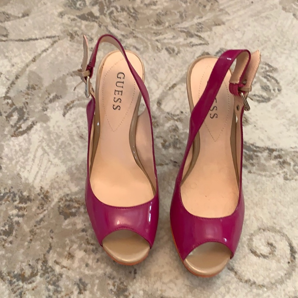 NWOB Guess Color block heels